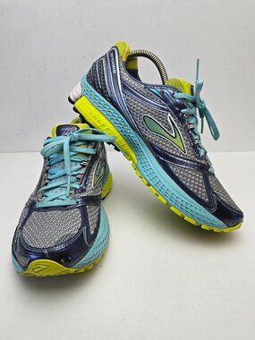 Brooks Ghost 6 Running Shoes Style: 1201381B620 Womens Size 11 / Mens 9.5-10*